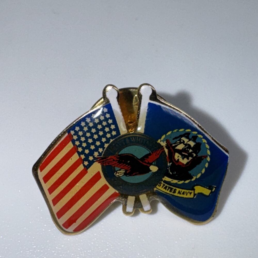 Vtg Pratt & Whitney Patriotic USA/ Navy Flag Enamel Pin - Dependable Engines